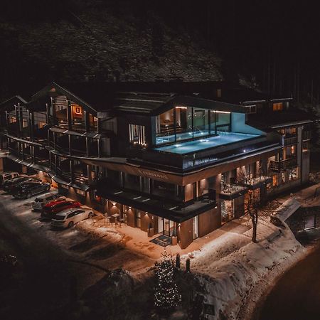 Hotel Continental Dolomites Selva di Val Gardena Exterior photo